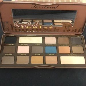 Too faced semi sweet chocolate bar eyeshadow
